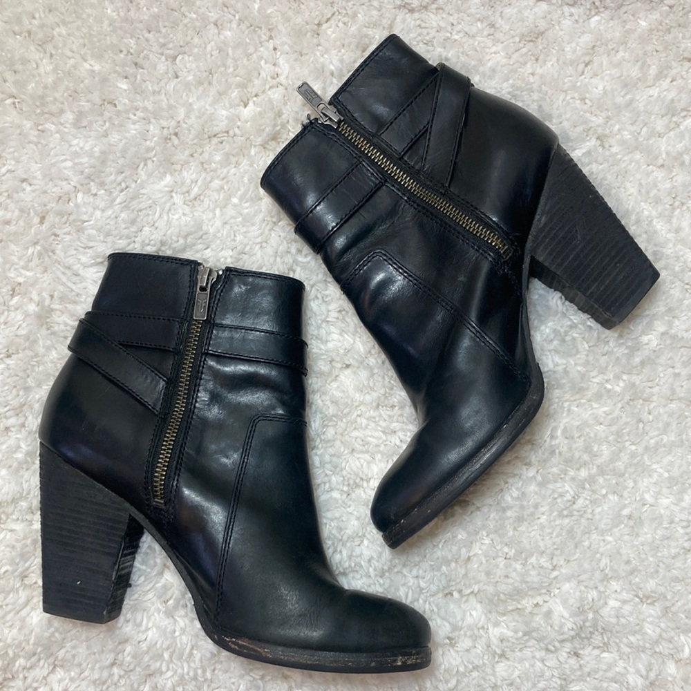 💙 Frye Patty Riding Booties - Picture 3 of 15